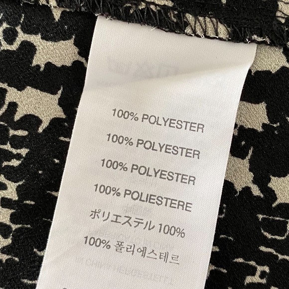 J.Crew  White & Black Print Blouse. - Picture 6 of 6